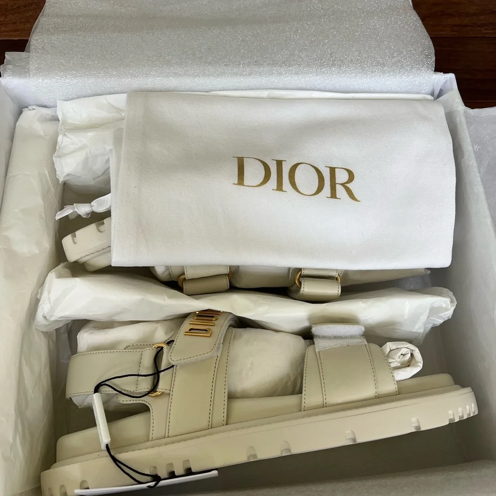 Dior Sandals sand size 9.5 NWT - Picture 3 of 8
